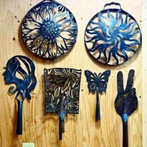 Cut-Steel Wall Set